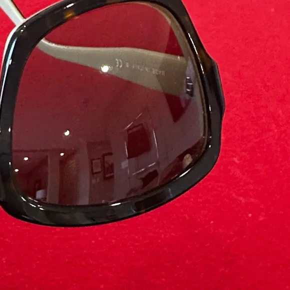 Chanel Sunglasses - Picture 8 of 10
